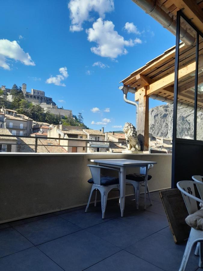 Les Mirabelles Chambres D'Hotes Sisteron Esterno foto