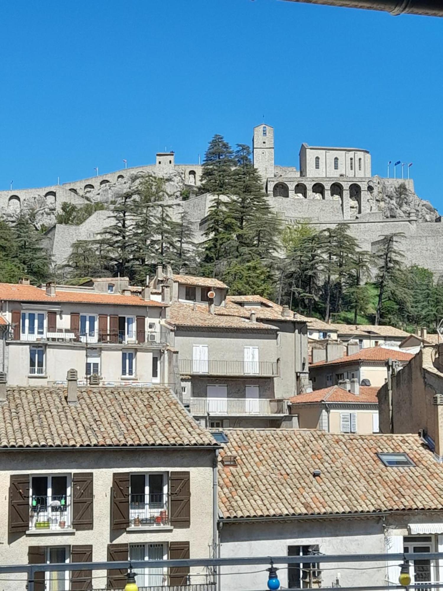 Les Mirabelles Chambres D'Hotes Sisteron Esterno foto